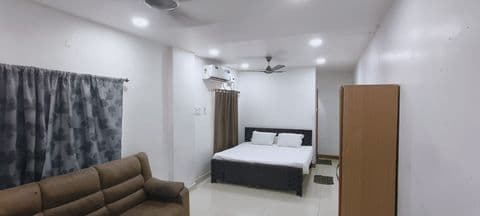 Excutive rooms image 2