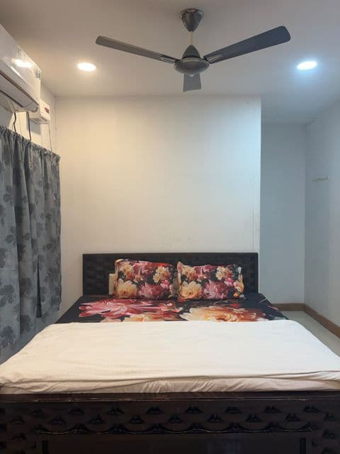 Excutive rooms image 2